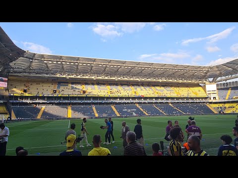 Fenerbahçe Istanbul - Yaşa Fenerbahçe (Hymne/Anthem)