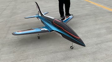 Futura jet 2.2m By Swiwn SW140 Maiden Flight.