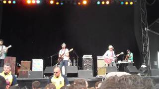 Video thumbnail of "Dr. Dog - "Take Me Into Town" @ DMB Caravan (Atlantic City) - 6.26.11"