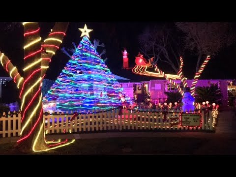 Christmas Light Show 2022 - Wizards In Winter