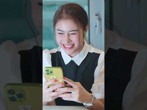 Vợ Lê Chí Linh say mê xem điện thoại và cái kế | Kim Ái Tiktok