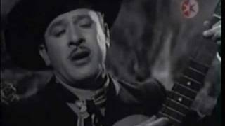 Watch Pedro Infante Dos Arbolitos video