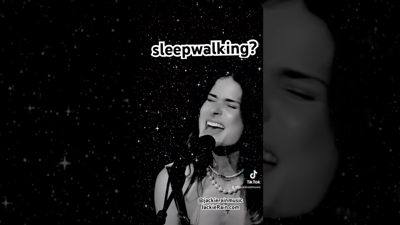 Indie Pop Singer, Songwriter+Synth Queen - Jackie Rain performs her song &ldquo;Sleepwalking&rdquo; @ Hotel Cafe