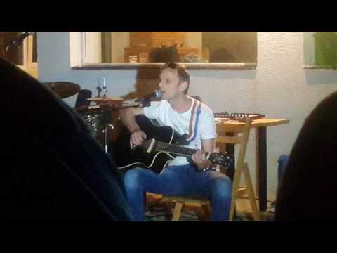 ონისე \" მზის სხივს\" . ლადო ბურდულის დაბადების დღეზე