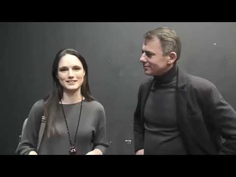 Video: Igor Petrenko Bersama Isteri Barunya