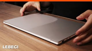 하이엔드 브랜드의 노트북 파우치가 왜 비싼지 보여주는 …