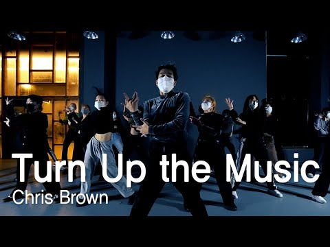 chris brown - turn up the music / BABYZOO waacking workshop.