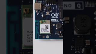 Arduino Uno Q Dual-Band Wi-Fi and Bluetooth 5.1