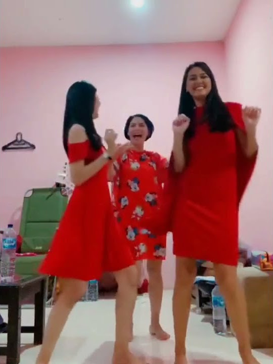 Video Tiktok Si Cantik Faradilla Yoshi dan Rebecca Tamara !! Sinetron Bawang Putih Berkulit Merah