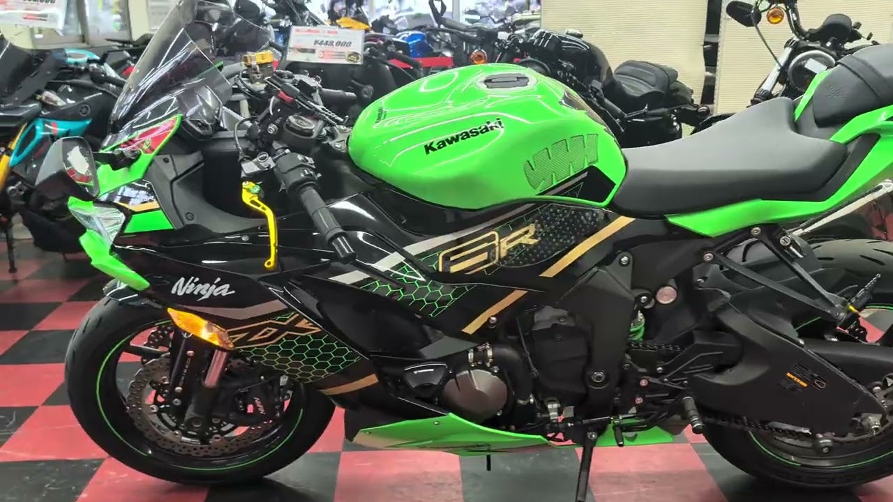 カワサキ Ninja ZX-6R KRT Edition 2020年モデル ストライカーバック
