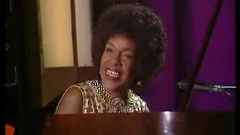 Winifred Atwell - The Wheeltappers & Shunters Soci...