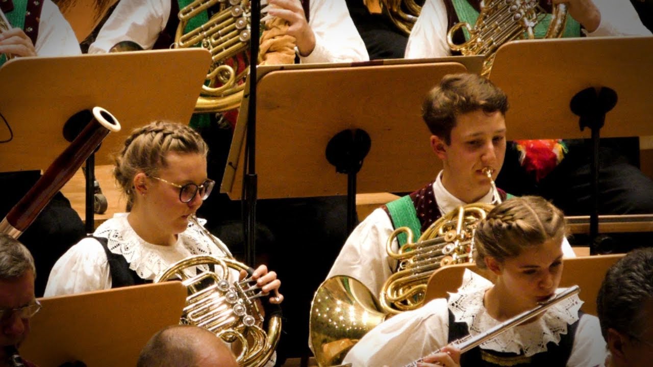 Danza colorista - Rafael Mullor Grau