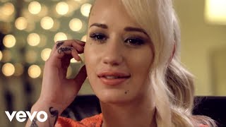 Iggy Azalea - Behind The Stripped (Vevo Lift Uk)