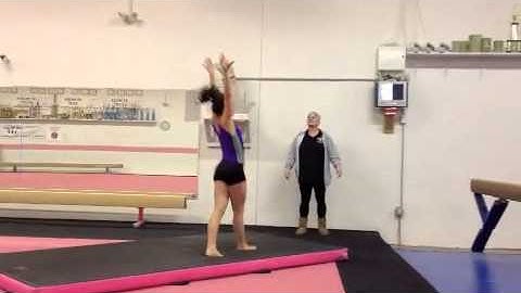 Front Double Twist Floor