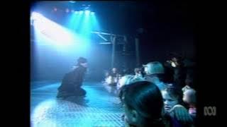 Martika -  'I Feel The Earth Move' ('Countdown Revolution' 17/11/90)