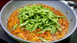 Stir-fried delicious tempeh beans