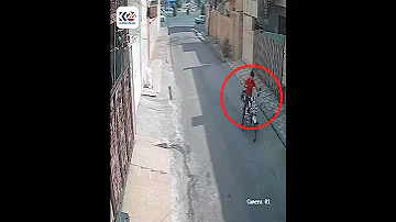 بە ڕۆژی ڕووناک ماتۆڕێک دەدزن لە گەڕەکی مەنتکاوەی هەولێر دوو گەنج ماتۆڕێک لەبەردەم ماڵێک دەدزن 
