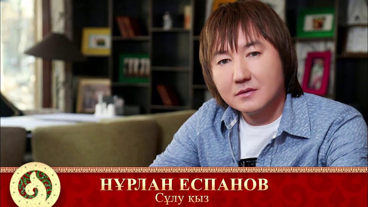 Денис Миланидің үлкен жалаңаш сиськилері Клизма жыныстық қатынасты бұзушы