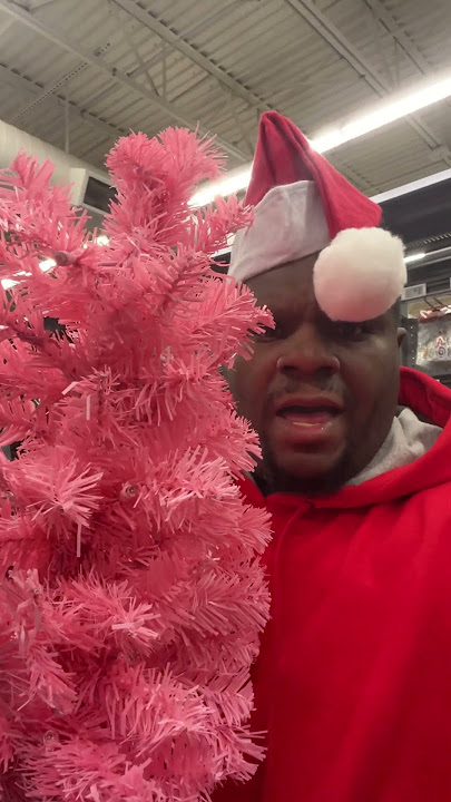 Merry Christmas when trying to get a Beyoncé look-alike attention