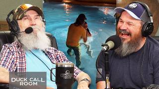 Uncle Si Sneaks into Jase Robertson&#39;s Pool While He&#39;s Away | Duck Call Room #464