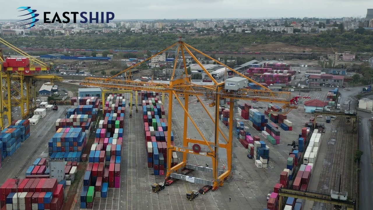 Port Crane Relocation: Moving 1,200t Through a Working Port