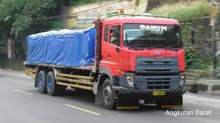 Awas Tanjakan !!! Mobil Truk, Truk Hino, Truk UD QUESTER, Truk Isuzu, Truk Mitsubishi Fuso Melintas