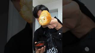 Corn dog 🤷🏻 #janmentle #ruslaniugai #asmr #food #korea #mukbang #корея