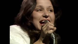 Tina Charles - Love Me Like A Lover (Top Pops 20.05.1976) (Upscaled)
