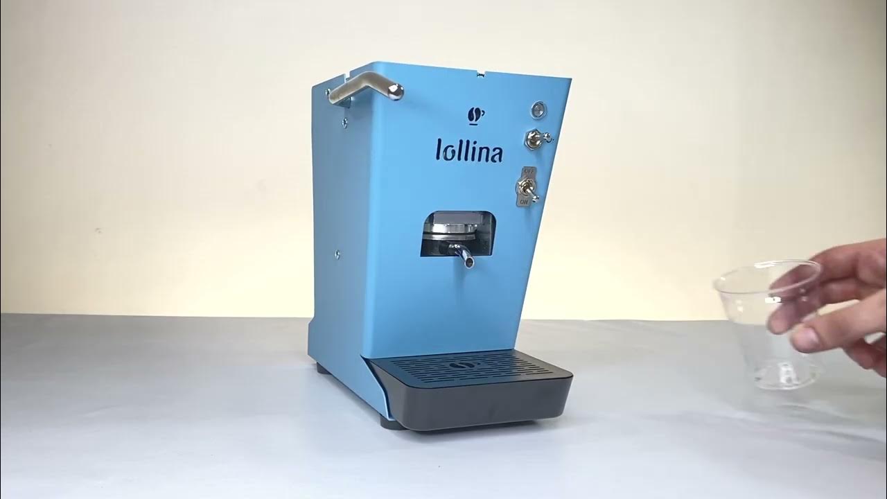First installation and first dispensing _ Lollina _ Lollocaffè 