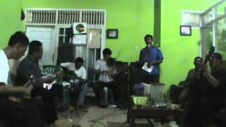 NELONGSO VERSI KRONCONG BY MARGONO