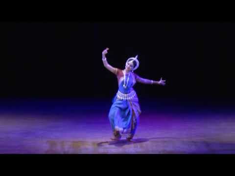 Odissi Dekhiba Para asare by Ritika Mandal