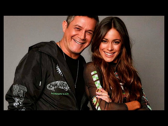 Tini, Alejandro Sanz - Un Beso en Madrid [1 HORA] class=