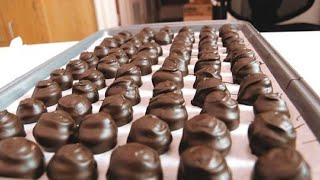 How To Make Chocolate? - Amazing Chocolate Making Process in Factory