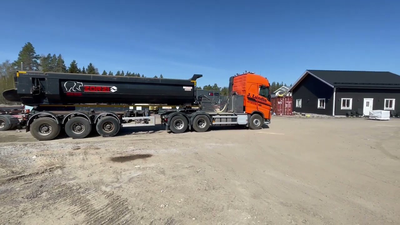 Grustrailer ekipage Volvo tandem med Zorzi trailer