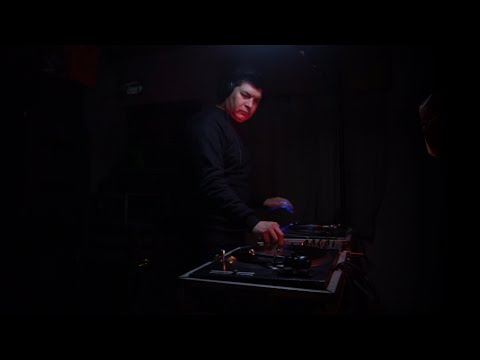 在 YouTube 上觀看「Rodrigo Vel #otherside Session #16」