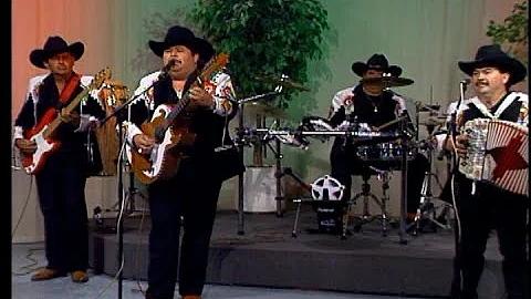 Ricardo Robles y su Revolucion - "Siempre en mi me...