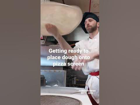 Slapping A Pizza #dough #spinning #slap #fypシ - YouTube