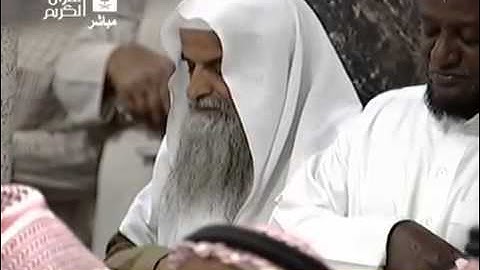 تلاوة خاشعة أبكت المصلين بصوت الشيخ بندر بليلة عشاء 11 2 1435 من الحرم المكى من سورة إبراهيم