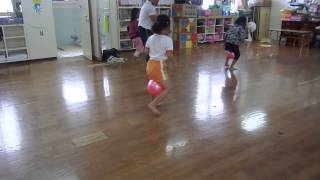 障害物競走が盛り上がる障害物のアイデア。思わず笑ってしまうネタも