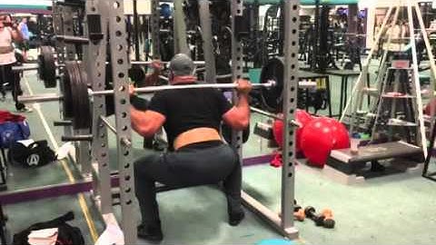 365 pause squats