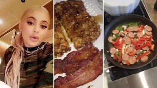Cooking With Kylie Jenner | Episode 4 | My Everyday Breakfast Meal
