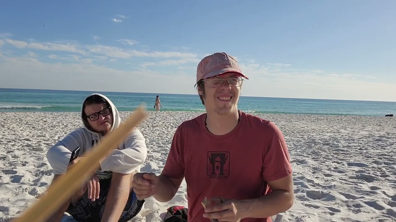 Курение шиша на пляже