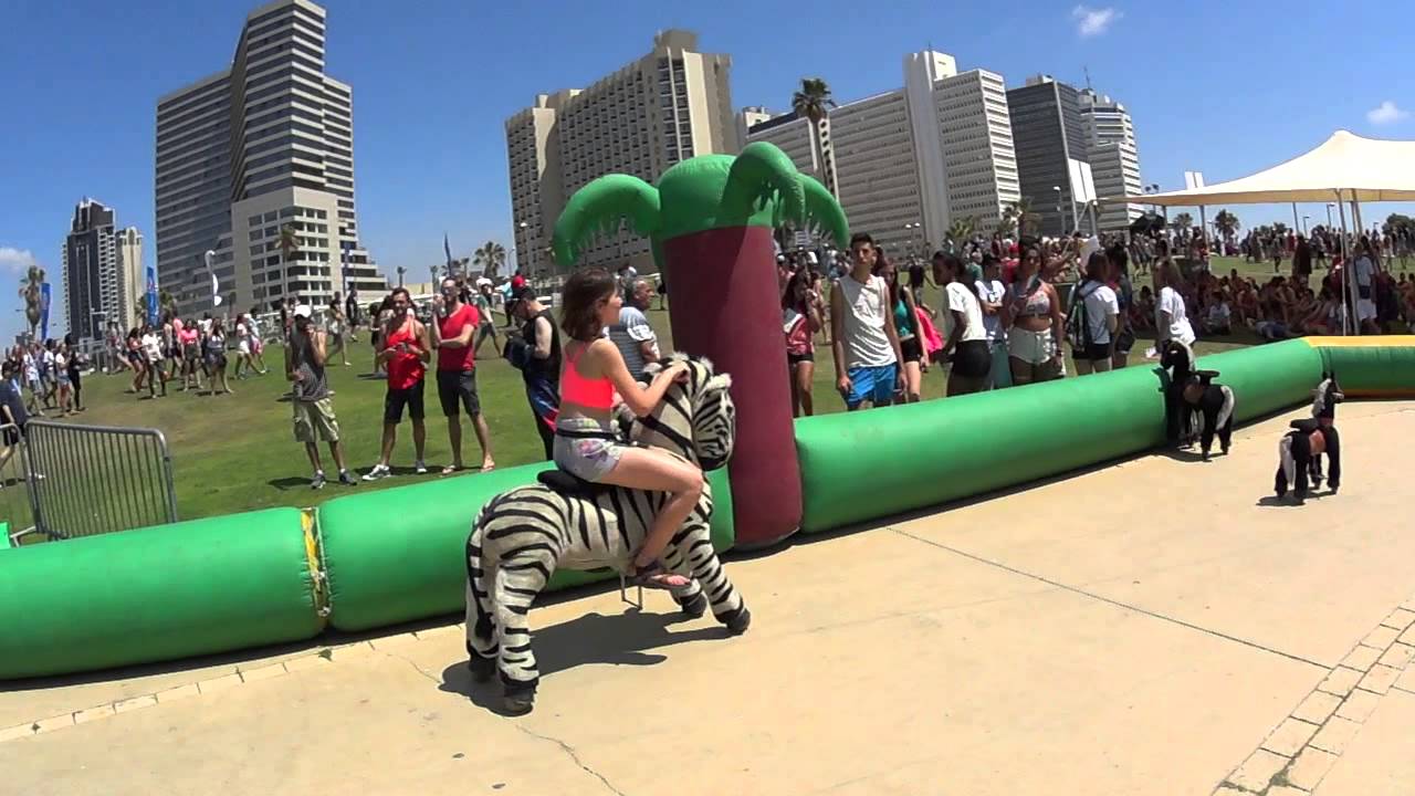 ‫מצעד הגאווה של תל אביב - מתחם הילדים. המסיבה הגדולה בישראל. גאווה ונחת אמיתי‬‎ - YouTube