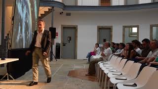 Achegando a ciencia VI - José Luis Blázquez Caeiro "A aventura da evolución humana"