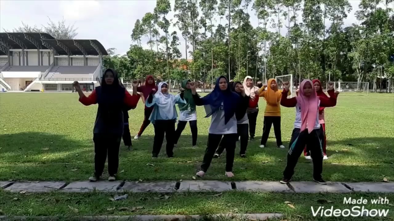 Vidio Pembelajaran Senam Ria Indonesia (seribu) - YouTube