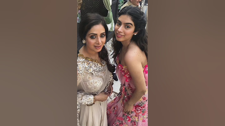 Late Sridevi with Her Younger Daughter Khushi Kapoor 🥰🌟💃 Lovely Maa Beti Jodi #sridevi #khushikapoor