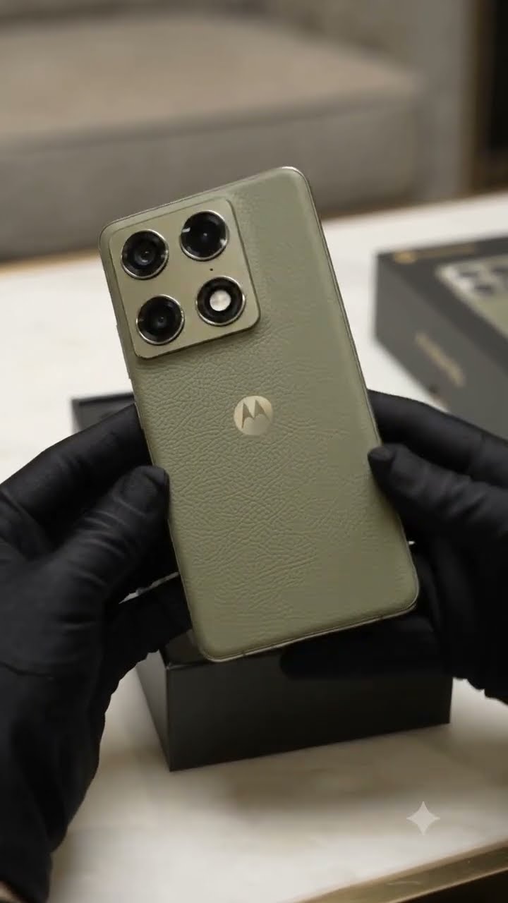 Motorola Signature Unboxing 🔥📱 | Premium Curved Display