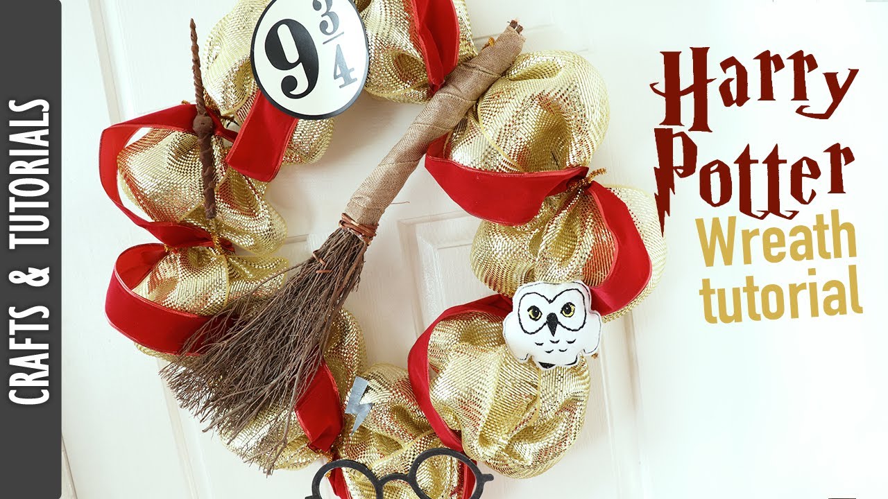 Hogwarts Christmas Wreath How To - Parties With A Cause