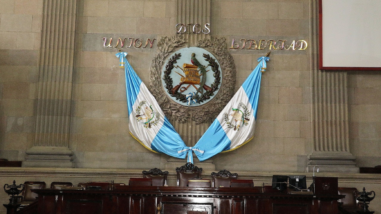 Transmisión en directo: Espacio Legislativo, 06 de julio de 2018. congreso de guatemala