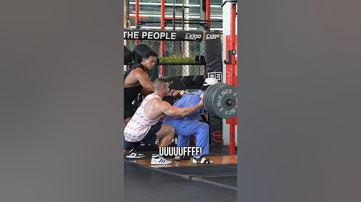 ELITE Powerlifter ANATOLY Pretends to be CLEANER in GYM #anatoly #fitness #gym
